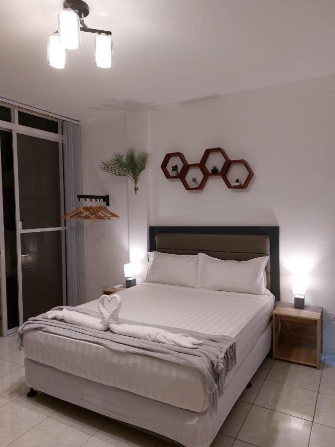 Bonsai Jacuzzi Suites Panglao Exterior foto