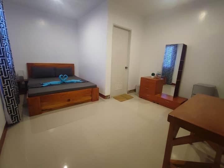 Bonsai Jacuzzi Suites Panglao Exterior foto